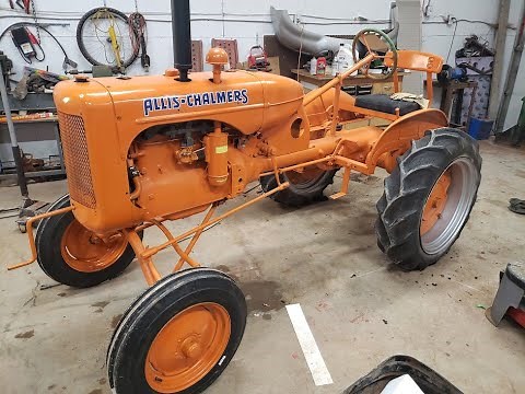 1940 Allis Chalmers B paint and light restoration