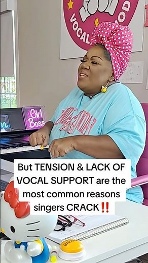 Vocal Coach Helps Little Singer FIX Voice CRACKS!!🎤😦 #vocalcoach #singer #singing #viral