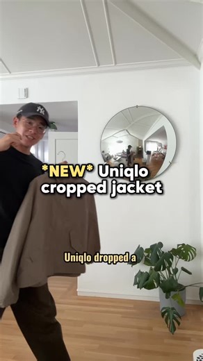 andrew polo on Instagram: "new cropped rain jacket from uniqlo, perfect for light rainy season or just a gorpy cropped look water repellent, comes in 4 colors (khaki, black, beige, reddish brown) and I got a size XL as a 5’9 (175cm) guy! i really like the adjustable options too this is the Cotton Blend Short Parka from the women’s section! Product ID: 479229 follow @andrewpolo_ for more fashion inspo! #uniqlo #menstyle #mensfashion #outfitinspo"