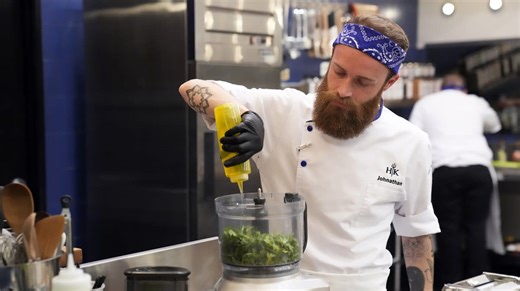Hell's Kitchen Sneak Peek: Sacrifices and Dreams!