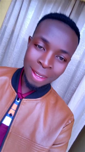 Man in Ugunja arrests the python that killed his dog and takes it to Sigomere police station. he's calling upon well wishers and lawyers to help him find justice to his Mutina