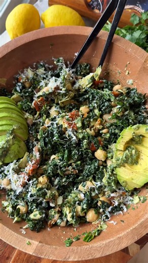Abby on Instagram: "Tuscan White Bean Kale Salad ✨ This is one of my most loved salad recipes and for good reason! Kale, beans, sun dried tomatoes and artichokes topped with parmesan cheese and tossed in a fresh and nutty lemon walnut gremolata dressing! It’s delicious and nourishing, I love to pair with a protein like grilled chicken or steak! Find the FULL recipe at the link in my bio🔗 Here’s what you need: Salad 4 cups lacinato kale, destemmed and chopped 1 can artichokes, drained and choppe