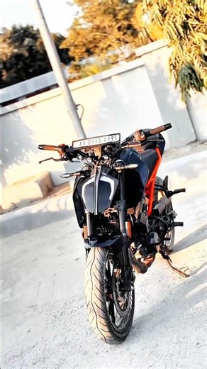 KTM Duke Old Model Full Review & Performance Test 🤑 #shortfeed #viral #eyecatchy