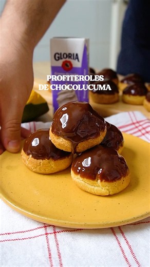 Profiteroles de Chocolúcuma #receta #profiteroles