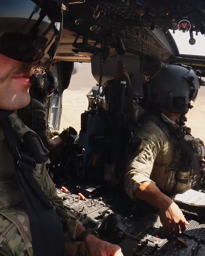 Incredible HH-60W Aerial Mission 😱 | US Military News