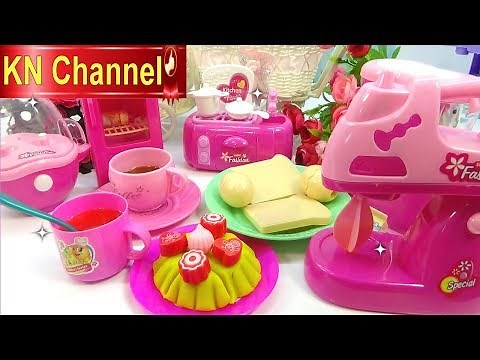 Bé Na NẤU ĂN CUỐI TUẦN ĐÃI CẢ NHÀ BẰNG BỘ ĐỒ CHƠI TRẺ EM MỚI MÀU HỒNG SIÊU ĐẸP