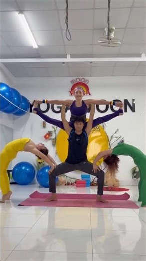 Acro yoga challenge..🕉️🧘🧘‍♀️ #yoga #acroyogapractice #acroyoga