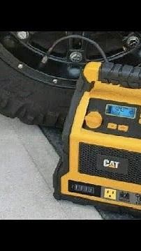 CAT - 3 in 1 Professional Power Station w Jump Starter and Compressor, 4 USB Ports and Outlet Review