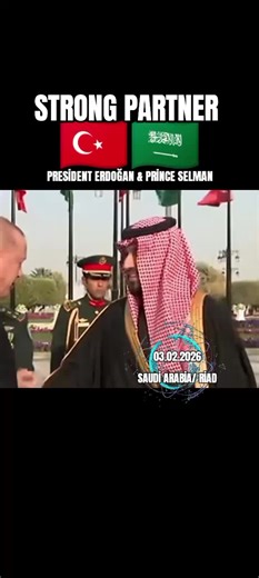 @komlidoc (@komlidoc)’s videos with Collapse Code - César Falox