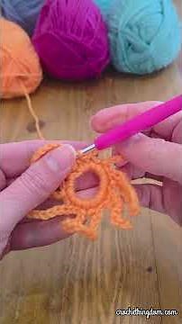 Learn this 6 Petal Crochet Flower in 1 Minute 🌸 #crochet #crochettutorial #crochetflower