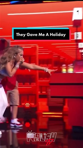 Latto's Electrifying BET Performance: Put It On The Floor 🔥