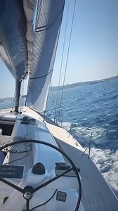 Vibes and venture. 🎥 @quantumsailsfrance “Le top pour la croisière élégante et performante: voiles en membrane M6 pour le Swan 60 Albator too 👌” #quantumsails #sails #sailing #sailingboat #nautorswan #nautorswan_official #voilier #voiliers #croisiere | Quantum Sails
