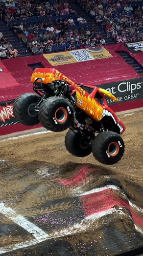 El Toro Loco Moonwalk 🐂
