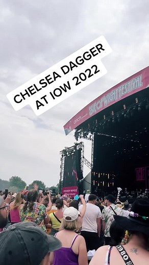 The Fratellis Rock Chelsea Dagger Live at IOW 2022