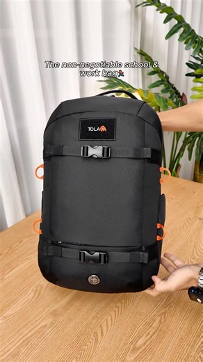Best Minimalist Commuter Backpack 2026: Tolaccea M06 Backpack🎒💻 #Shorts