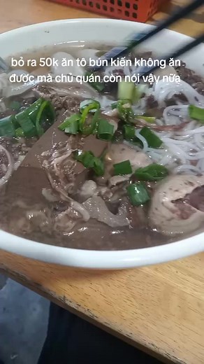 Trải nghiệm ăn bún 50k không như mong đợi