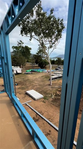Meet the steel framing crew bringing Kate & Steve’s Clear Mountain kit home to life in Dingo Beach. 👷‍♂️🔩 Their precision and teamwork are what take a flat pack of steel and transform it into the strong, beautiful structure of a home. Watching the frame take shape is always an exciting stage - you can already see the design rising from the ground and imagine the finished home that’s just around the corner. Big thanks to the team on site for their world-class work. 📍 Dingo Beach, QLD 🏡 Clear 