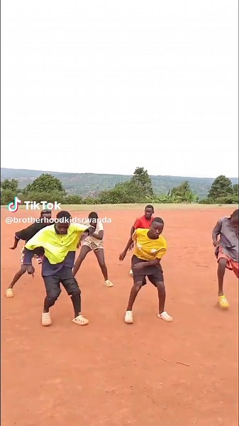 @INKOTANYI CYANE🤴🇷🇼🇷🇼 #congolaise🇨🇩 #ugandatiktok🇺🇬 #rwandatiktok🇷🇼 afro Rwanda number one