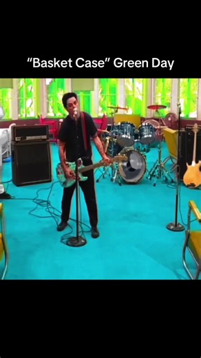 Basket Case — Green Day (1994) “Basket Case” is one of the most iconic songs by Green Day, released in 1994 as the third single from their breakthrough album Dookie. The track played a major role in bringing punk rock back into the mainstream during the 1990s and helped establish the band as one of the defining acts of the pop-punk movement. The song was written by Billie Joe Armstrong and reflects his personal struggles with anxiety and panic attacks before he was officially diagnosed with a pa