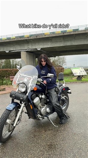 Exploring the Honda Shadow 600 Chopper Bike