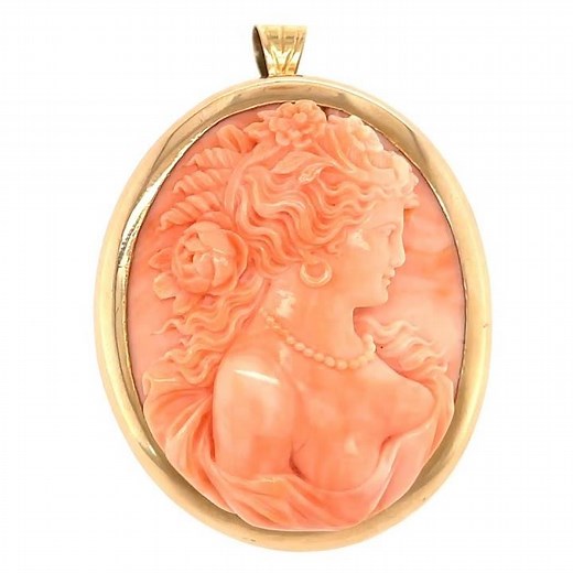 10k/14k Yellow Gold & Carved Coral Cameo Pendant / Brooch, 38.9g.