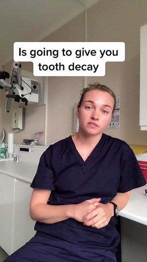 Proper Order for Brushing and Using Mouthwash