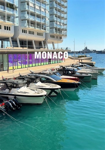 The second-smallest country in the world, yet one of the most iconic places on the Mediterranean. ✨ From the historic streets of Monaco-Ville to the Belle Époque architecture of Monte-Carlo and its legendary Casino, Monaco brings together history, elegance, and incredible views over the Mediterranean. Just 2 km², but a place with an atmosphere unlike anywhere else. Have you ever visited Monaco? 📍 Monaco 🇲🇨 #Monaco #MonteCarlo #VisitMonaco #FrenchRiviera #LuxuryTravel