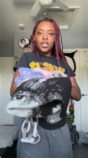 ✩ pooh :) | i need to step up my crochet game 🙂‍↕️ .・。.・゜✭・.・✫・゜・。. ⋆ ★ ★ ⋆ all shares, likes, comments are truly appreciated ! 🫶🏾 ⋆ #poohspov... | Instagram