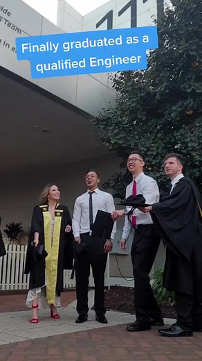 There was more to my journey during University/ College, but just keep pushing 🤗 #engineer #studentengineer #college #graduation #engineeringstudent