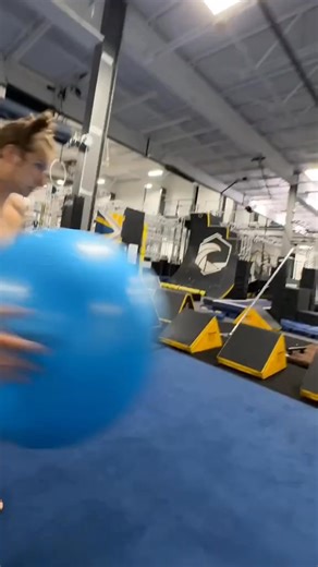 The ball in 9 months 🤰🏻 #extreme #challenges #yoga #battle #anime | jb.ninjaboy