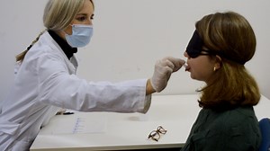 Assessment of Spatial Lingual Tactile Sensitivity using a Gratings Orientation Test