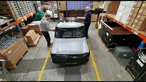 5.1K views · 146 reactions | Another body shell off to Hong Kong  #minispares #classicmini #minicooper #classicminicooper #retrocar #minisofinsta #austin #morris #bmc #rover #austinminicooper #morrisminicooper #minicoopers #miniclubman #rovermini #mini7racingclub | Mini Spares | Facebook