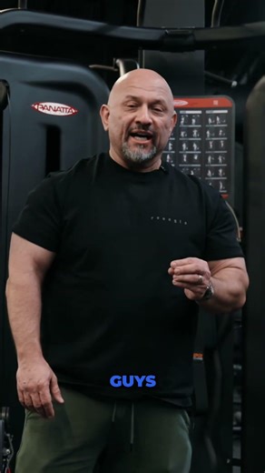 He barely survived this arm day! 😂