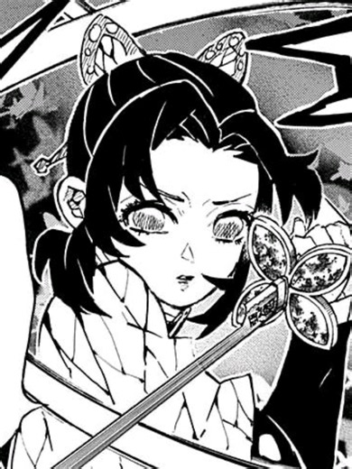 Antes de q empiecen a decir cosas si es debil o no primero hay que entender bien al personaje. Shinobu logró enfrentarse a una Luna Superior sin despertar la Marca del Cazador y, aun con desventajas físicas, creó una forma distinta de pelear usando inteligencia y venenos, algo que fue clave en la batalla final.No es q sea débil sino que usaba inteligencia en vez de fuerza como otros pilares. #shinobukocho #castilloinfinito #paratiiiiiiiiiiiiiiiiiiiiiiiiiiiiiii #fypシ゚ #pilardelinsecto