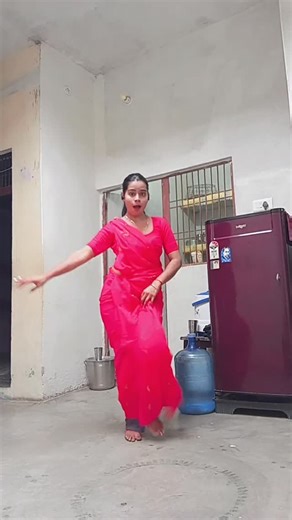 its kamini on Instagram: "Haye Haye me mar java mar java 💫🔥💥💯💞#💃💃💃🕺🕺🕺🕺🕺🎉🎉🎉🎶🎶🎶❤️❤️❤️❤️❤️❤️"