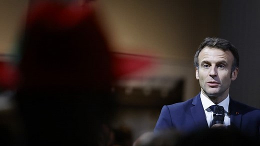 Loi immigration: Emmanuel Macron défend un projet mêlant "fermeté" et "humanité"