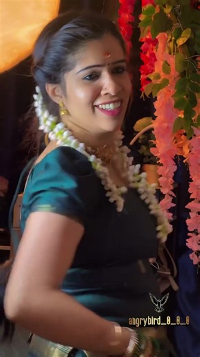 فيديوهات أنشأها MANJUSHA MANOJ (@angry_bird_0_0_0) باستخدام original sound - MANJUSHA MANOJ