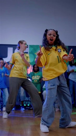 Baiana Piano Dance Tutorial with Julien Moraux