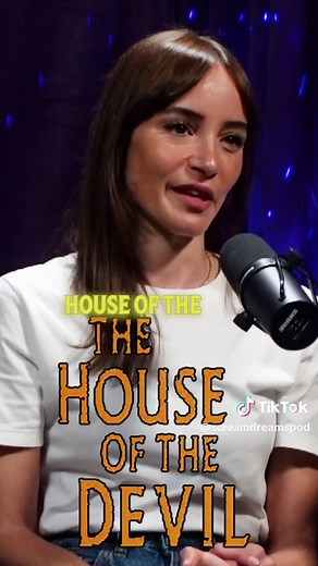 Who here loves House of The Devil? 🙋🏽‍♂️🙋🏻‍♀️🙋🏼 On this week’s episode of Scream Dreams we have actor Jocelin Donahue (Insidious: Chapter 2, House of The Devil, Doctor Sleep, The Last Stop in Yuma County)! The full episode is Live now on our patreon! Join Catherine Corcoran, James A Janisse, Barbara Crampton on Youtube and Patreon, as we soak in the truth from one of the greats in horror history💡 #screamdreams