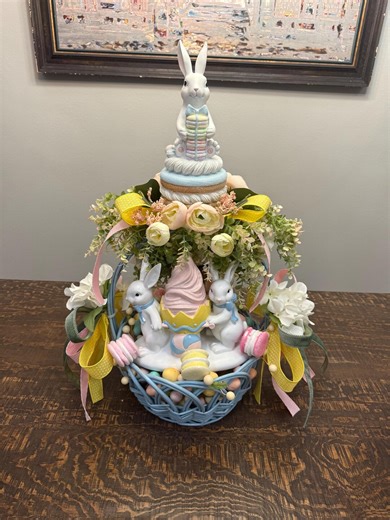 Spring Easter Centerpiece - Etsy
