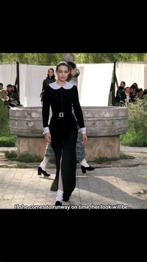 If she comes to runway on time, her look will be, Gigi for Chanel ss20 #gigihadid #chanel