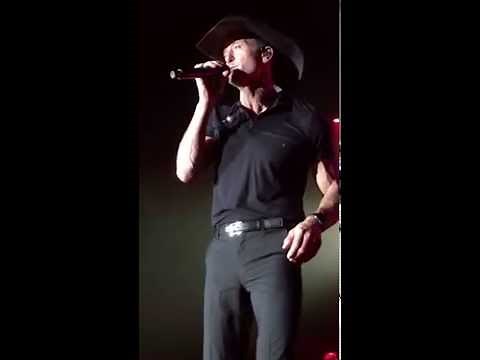 Tim McGraw, Humble and Kind Live Performance 6/3/16