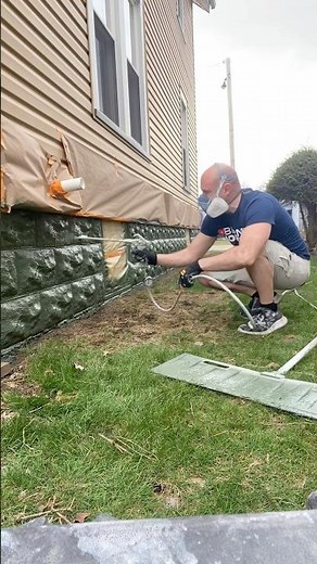 How to paint concrete foundation with an airless paint sprayer (Part 2)