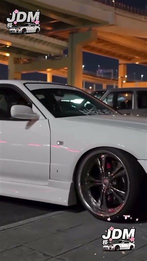 Cleanest VIP Style jdm Toyota Celsior & R34 Skyline! #CarMeet #carculture #tokyo #jdm