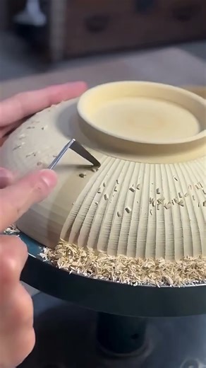 Skilled Wood Bowl Carving Process