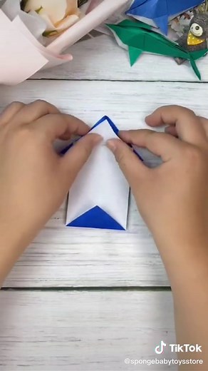 Blue whales origami,very cute.#Origami #Homemade #Creative #Blue whales origami#Homemade toys#Creative manual#Parent-child manual#Do hand together