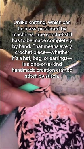 Crocheting a clutch purse #crochet #crochetpurse #crochetbag