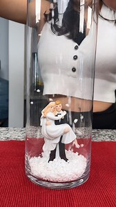 Easy Wedding table decoration I made a unique wedding center piece decoration. I hope this inspires you to make your own. | Cirqnamics