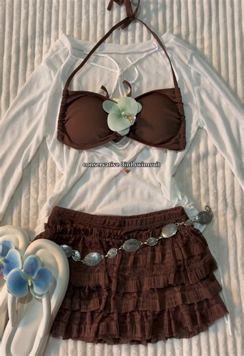 Conservative 3-in-1 Swimsuit for Stylish Beach Days