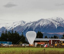 गूगल के गुब्बारे गांवों तक पहुंचाएंगे इंटरनेट